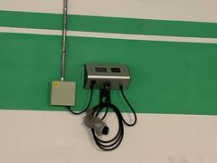 -徐汇日月光地下停车场