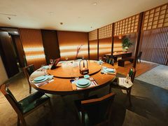 -荷风细雨·中国茶宴(世纪大道店)