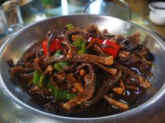 干锅茶树菇-炊烟·山房菜