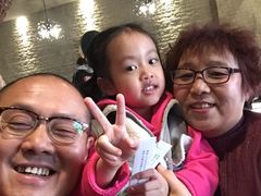 -梧桐树下(云锦世家店)