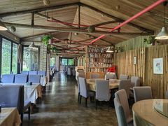 -北京水岸山吧度假村(雁栖镇店)