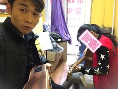 -艺桉余音琴行(火神庙分店)