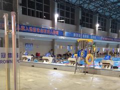 -奥冠体育华师附中恒温游泳馆