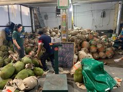 -曼阁市场水果批发市场