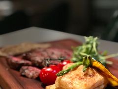 -Oasis Bar & Grill