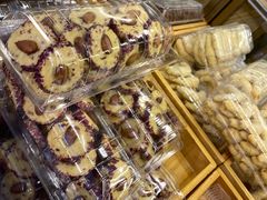 -玛尔哈巴·塔塔尔糕点(华侨小区店)