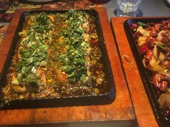-吞鱼兽麻辣烤鱼(万达店)
