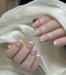 点击看大图 -桃色美甲沙龙