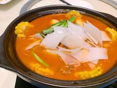 襄阳砂锅牛三鲜-莲餐厅·湖北菜·藕汤是头牌(愚园路店)