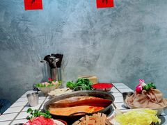 -贰回巷火锅馆(钟楼店)