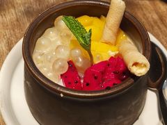 -云海肴·汽锅鸡·云南代表菜(浦江欢乐颂店)