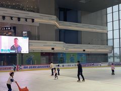 -冠军冰场CHAMPION RINK(凯德广场店)