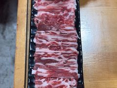 -果松木炭酸菜铜火锅·外婆参鸡汤