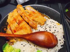 咖喱猪排饭-贡梅老面馆·蟹粉面·无锡特色小吃(南长街主推店)