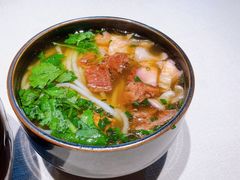 花溪牛肉粉-黔香阁·味(花木店)