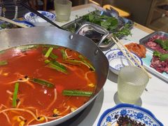 -王奋斗贵州酸汤牛肉火锅