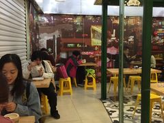 等位区-食盈碗仔翅(星玺广场店)