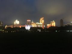 -万绿园