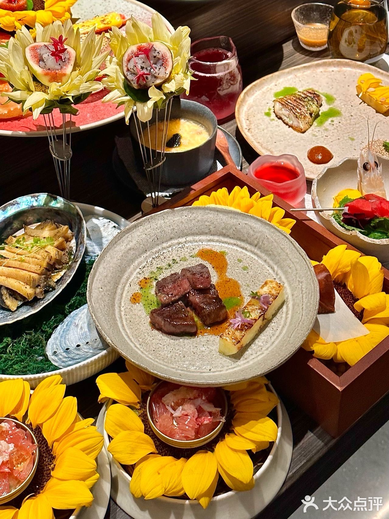 福州这家我很爱氛围感鲜花料理餐厅🌸