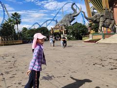 -七彩云南欢乐世界