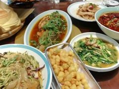 -那家老院子东北菜·饺子·小鸡炖蘑菇(艳华街店)