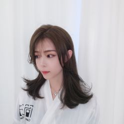 -简法造型·品牌形象店