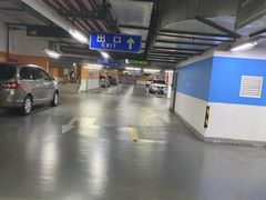 -近铁城市广场-停车场
