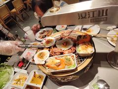 -山焱·炭火自助烤肉(周浦万达店)