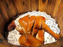 -胡桃里音乐餐厅(陶溪川店)(川湘赣菜·世界百大酒庄直供红酒·音乐表演)