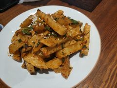 老奶洋芋头-滇越乘象云南餐厅(次渠店)