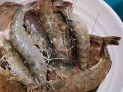 -领鲜活海鲜榴莲自助火锅(东门店)