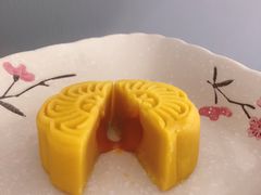 奶黄流心月饼-佩家私房烘焙(宝龙店)