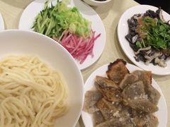 -黑八私房老北京炸酱面