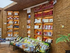 -新华书店(龙头路店)