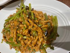 地道鱼香肉丝-眉州东坡·熊猫主题餐厅(枫蓝店)
