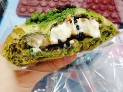 抹茶红豆-风车面包