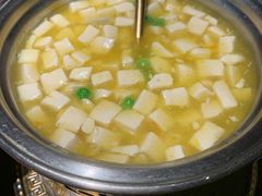 -吴越荣记苏州菜·松鼠桂鱼(月光码头店)