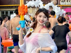 -汤山欢乐水世界