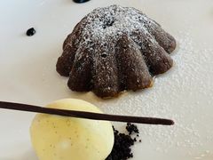 巧克力蛋糕配香草冰淇淋-Jean Georges