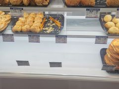 -白玉兰食品(中山公园龙之梦店)