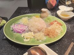 -得意咚瓜·顺德鱼生·冬瓜火锅(深圳首店)