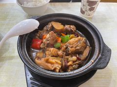 -杨铭宇黄焖鸡(下马坊店)