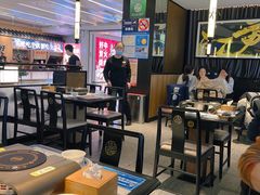 大堂-江边城外烤全鱼(世茂广场店)