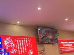 -阿婆情腊排骨火锅(金虹路店)