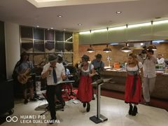 -亮马河饭店翠雅咖啡厅