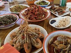 -冶建镜子·老南昌大排档·江西虾王(总店)