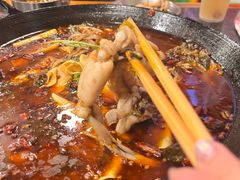 -鸿顺老铁锅美蛙鱼府(解放碑店)