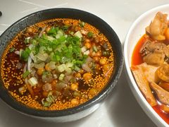 -初蓉丨遇见新川菜(亲贤街荣耀店)