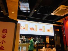 -渝是乎川渝小炒(新世界百货望京店)