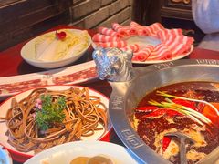 -袁老四重庆老火锅(桐梓坡店)